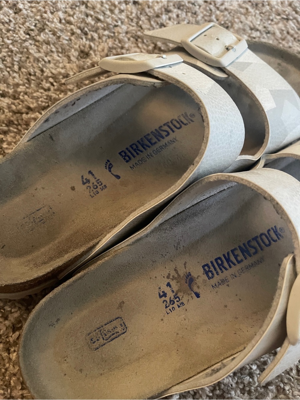 Birkenstock Arizona 2 strap sandals in white grey size 41 - Picture 3 of 8